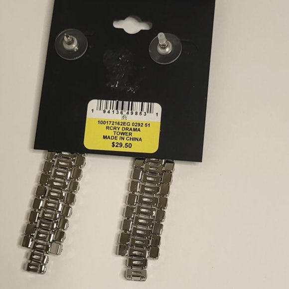 Silver-Tone Crystal Leaf Linear Drop Earrings. Gift with a $ 50+ purchase) - Picture 3 of 3